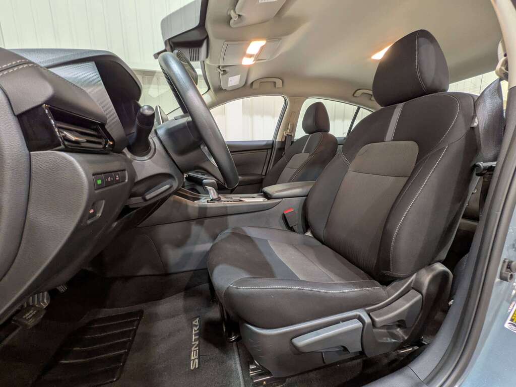 Nissan Sentra 2024