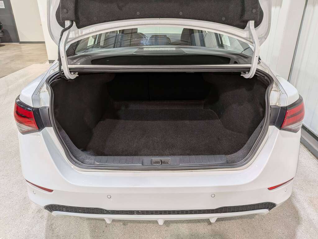 Nissan Sentra 2024