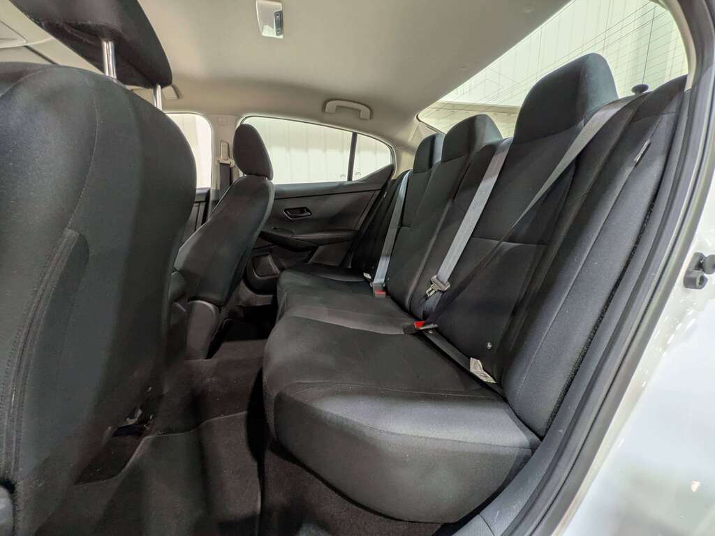 Nissan Sentra 2024