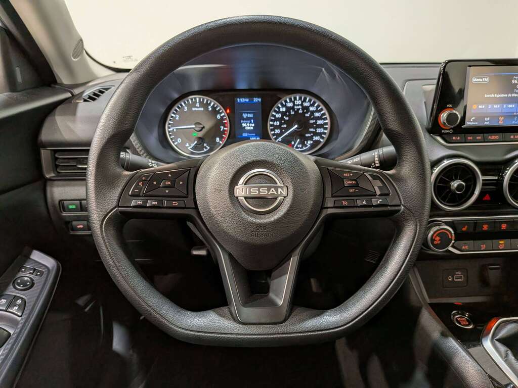 Nissan Sentra 2024
