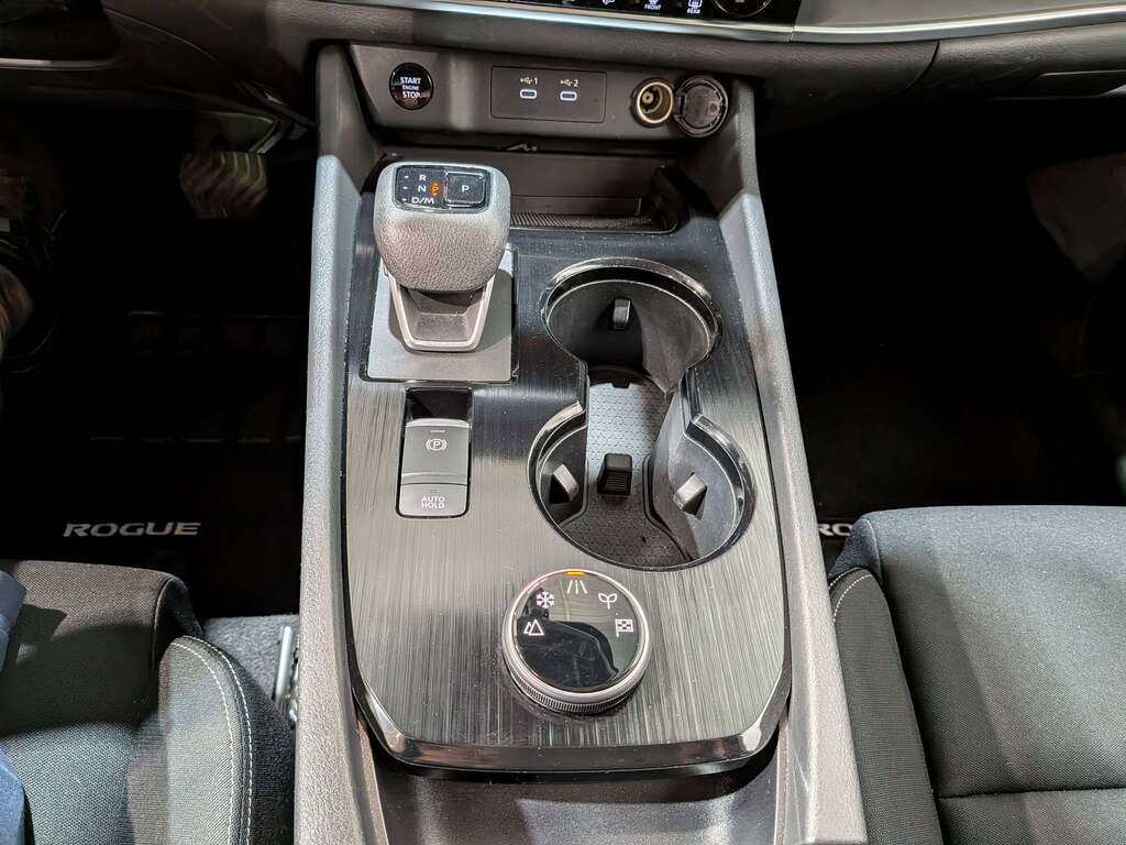 Nissan Rogue 2024