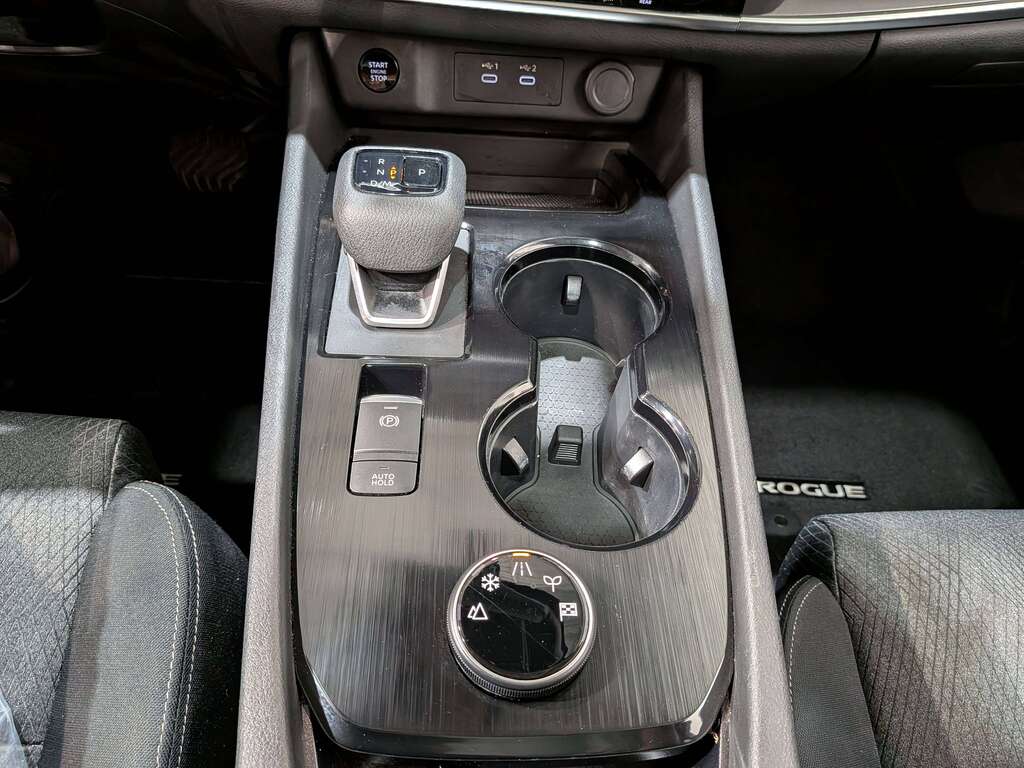 Nissan Rogue 2024