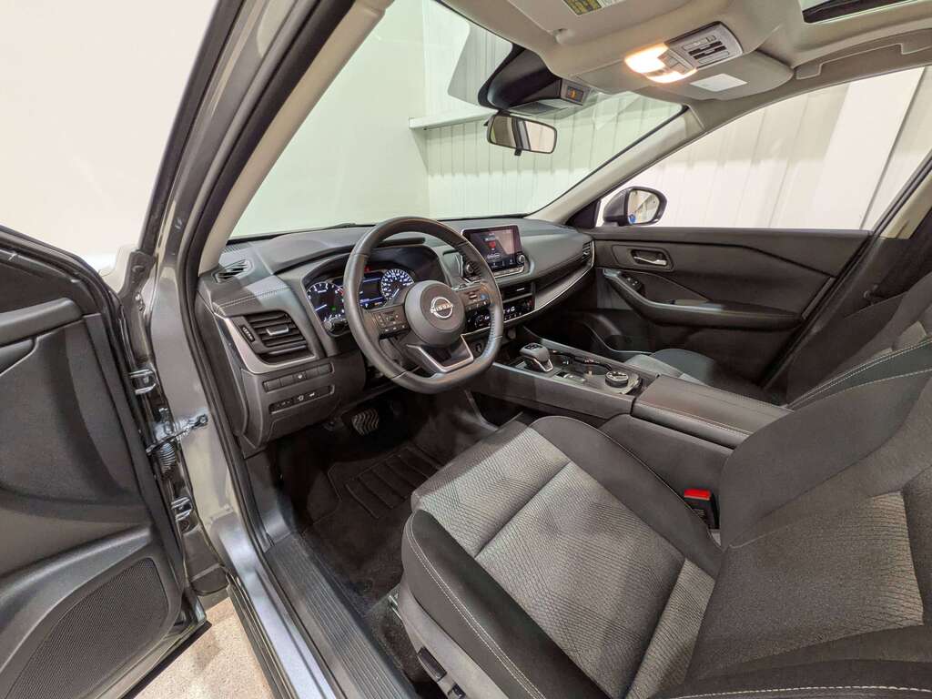 Nissan Rogue 2024