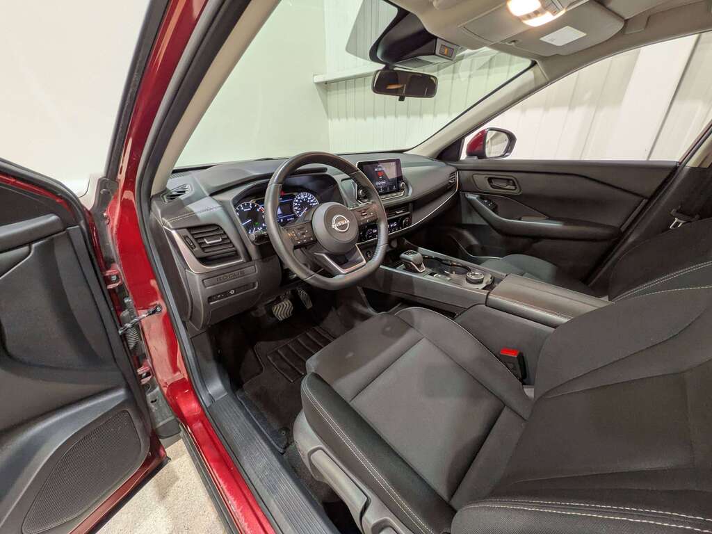 Nissan Rogue 2024