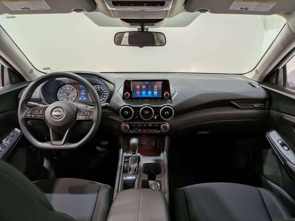 Nissan Sentra 2024