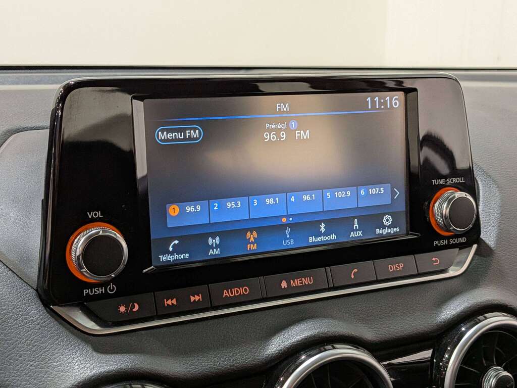 Nissan Sentra 2024