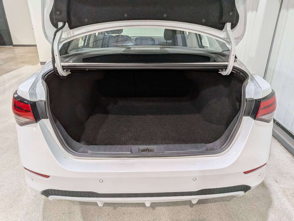 Nissan Sentra 2024