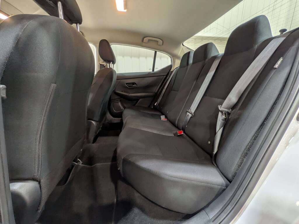 Nissan Sentra 2024