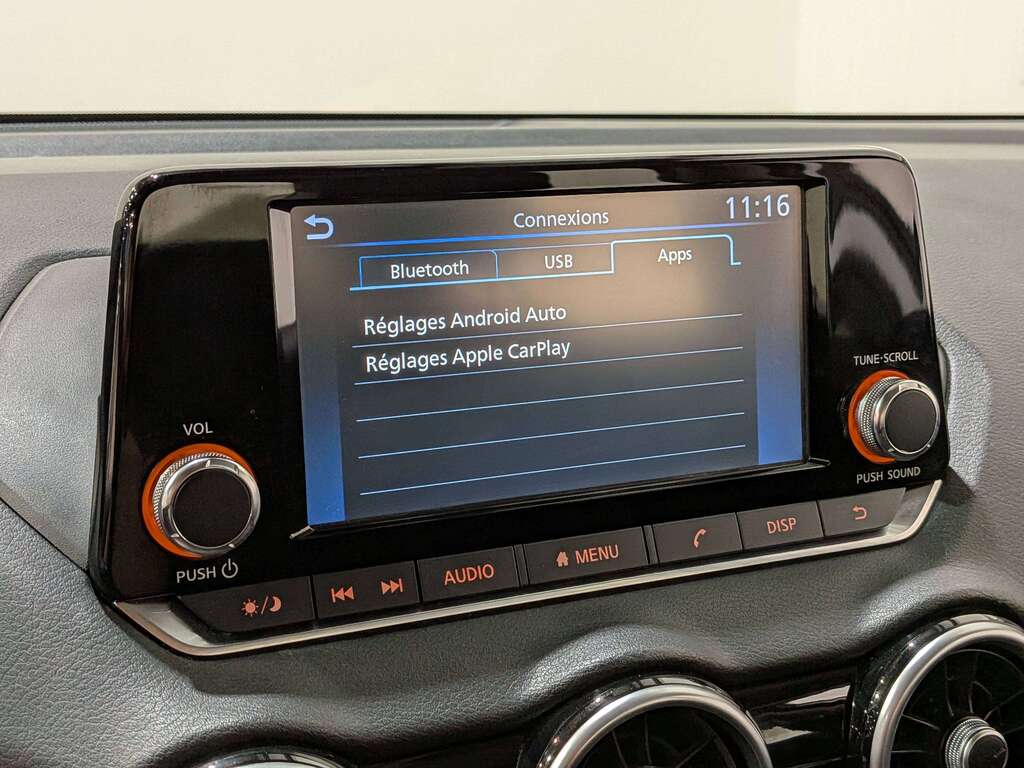 Nissan Sentra 2024