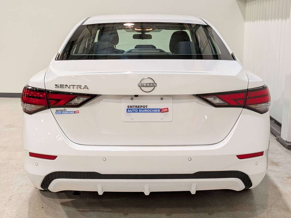 Nissan Sentra 2024