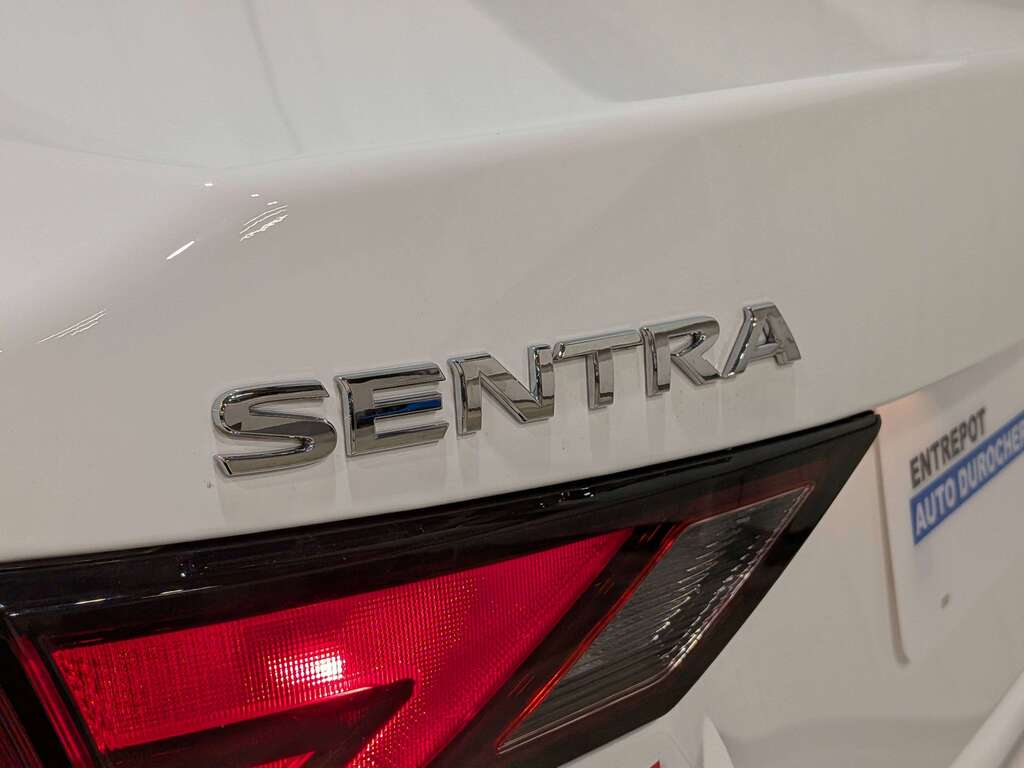 Nissan Sentra 2024