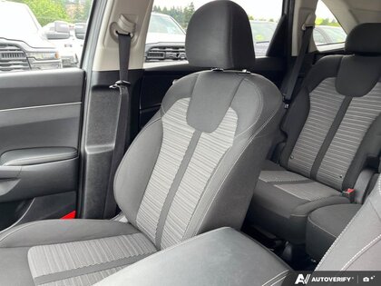 used 2022 Kia Sorento car, priced at $29,987