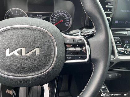 used 2022 Kia Sorento car, priced at $29,987