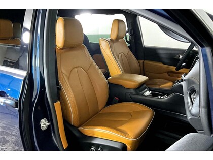 used 2023 Chrysler Pacifica Hybrid car, priced at $39,998