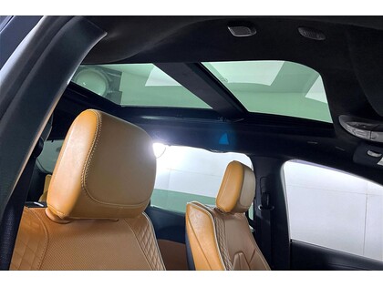 used 2023 Chrysler Pacifica Hybrid car, priced at $39,998