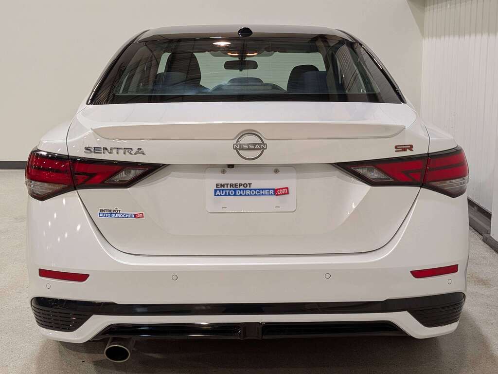 Nissan Sentra 2024