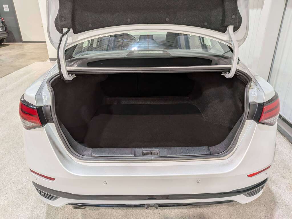 Nissan Sentra 2024
