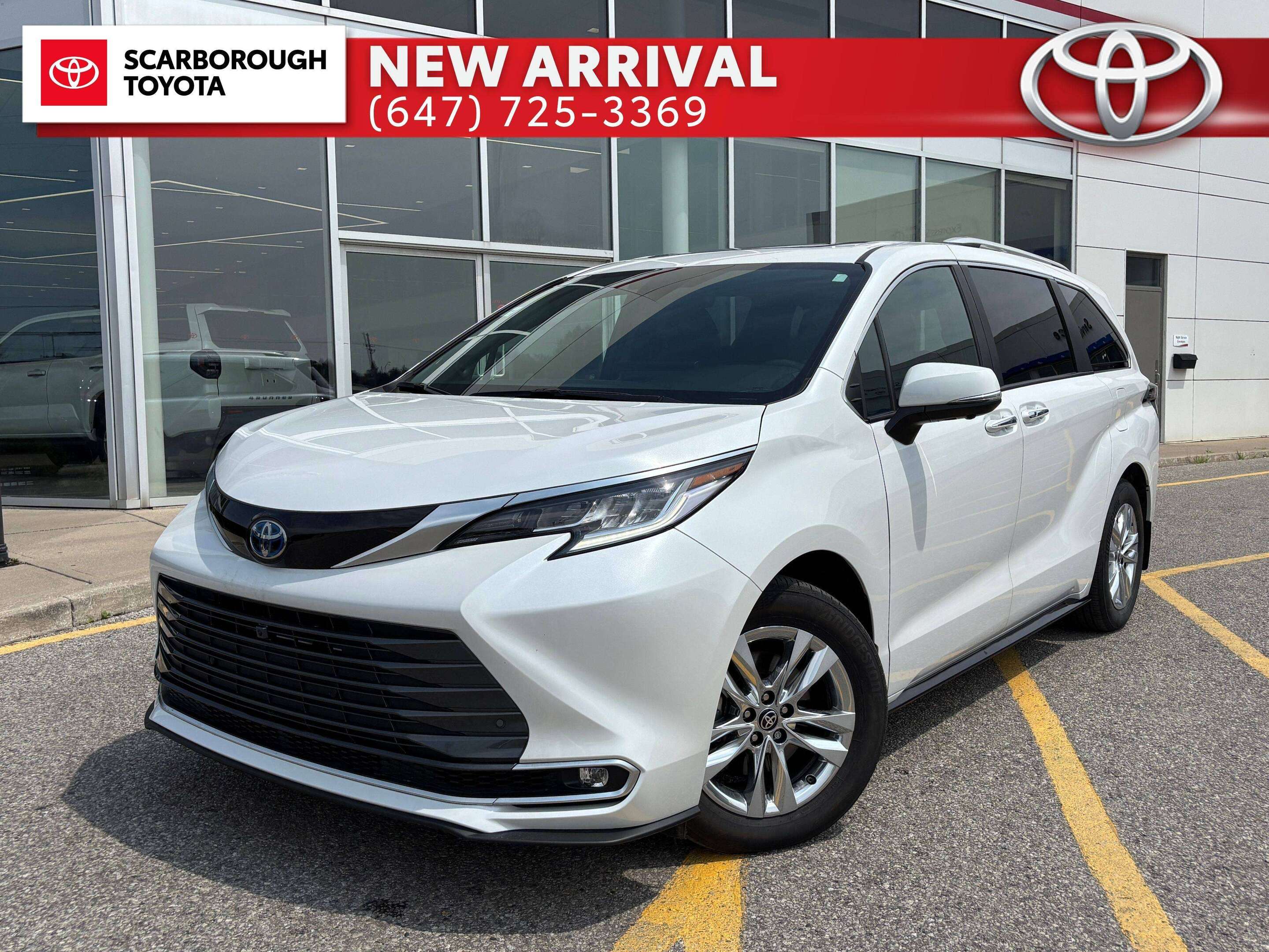 White 2025 Toyota Sienna Minivan All-Wheel Drive Continuously Variable Transmission