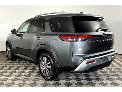 used 2022 Nissan Pathfinder car, priced at $30,998