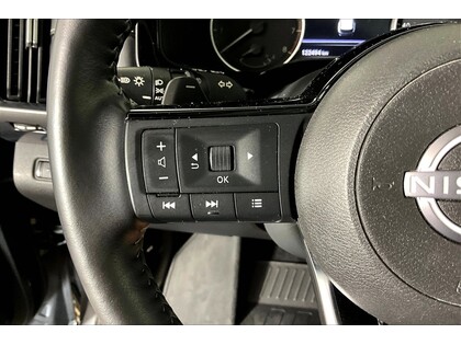 used 2022 Nissan Pathfinder car, priced at $30,998