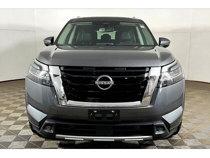 used 2022 Nissan Pathfinder car, priced at $30,998