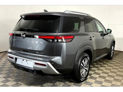used 2022 Nissan Pathfinder car, priced at $30,998