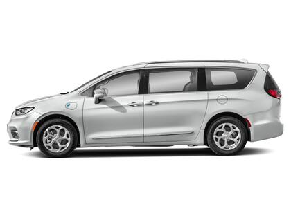 used 2022 Chrysler Pacifica Hybrid car, priced at $32,999