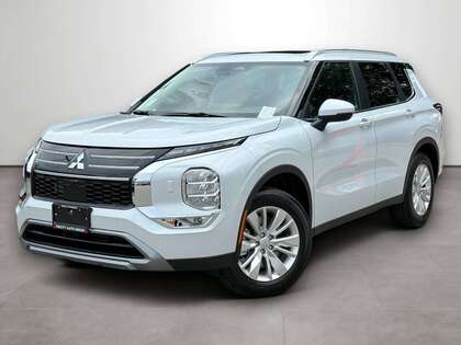 2026 Mitsubishi Outlander SE S-AWC