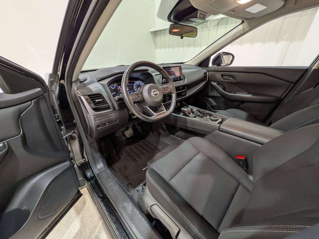 Nissan Rogue 2024