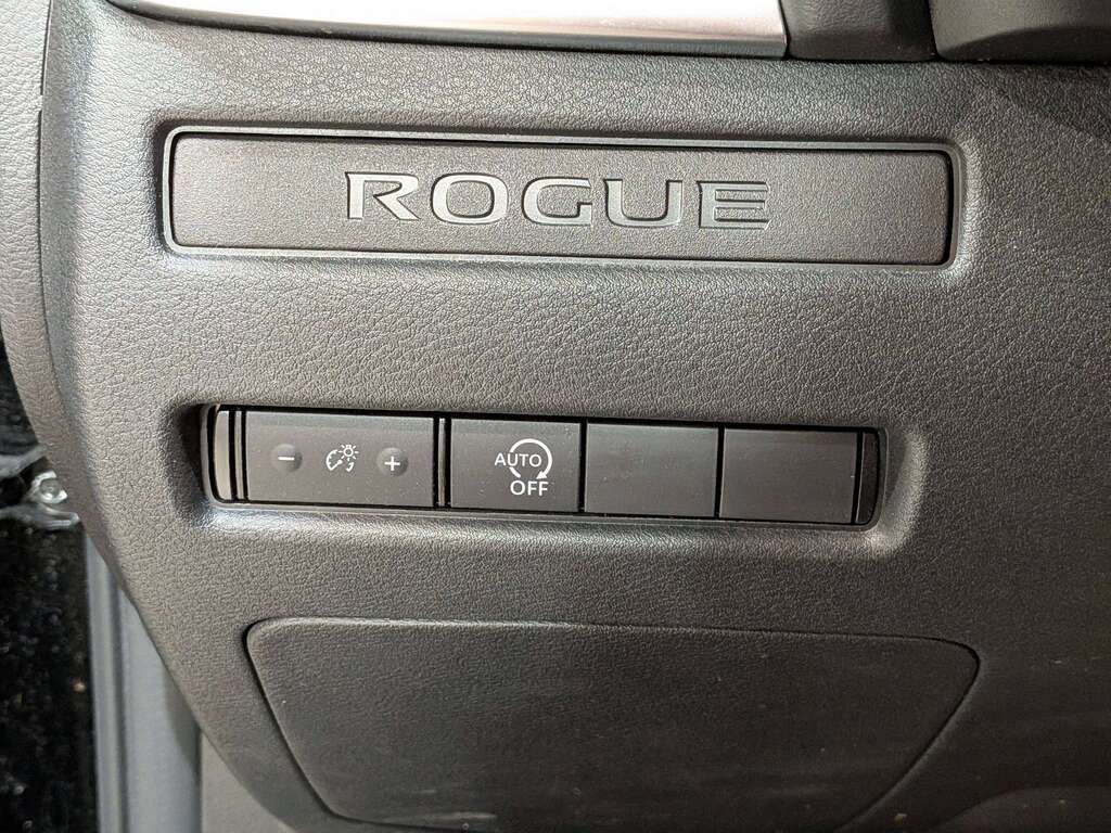 Nissan Rogue 2024
