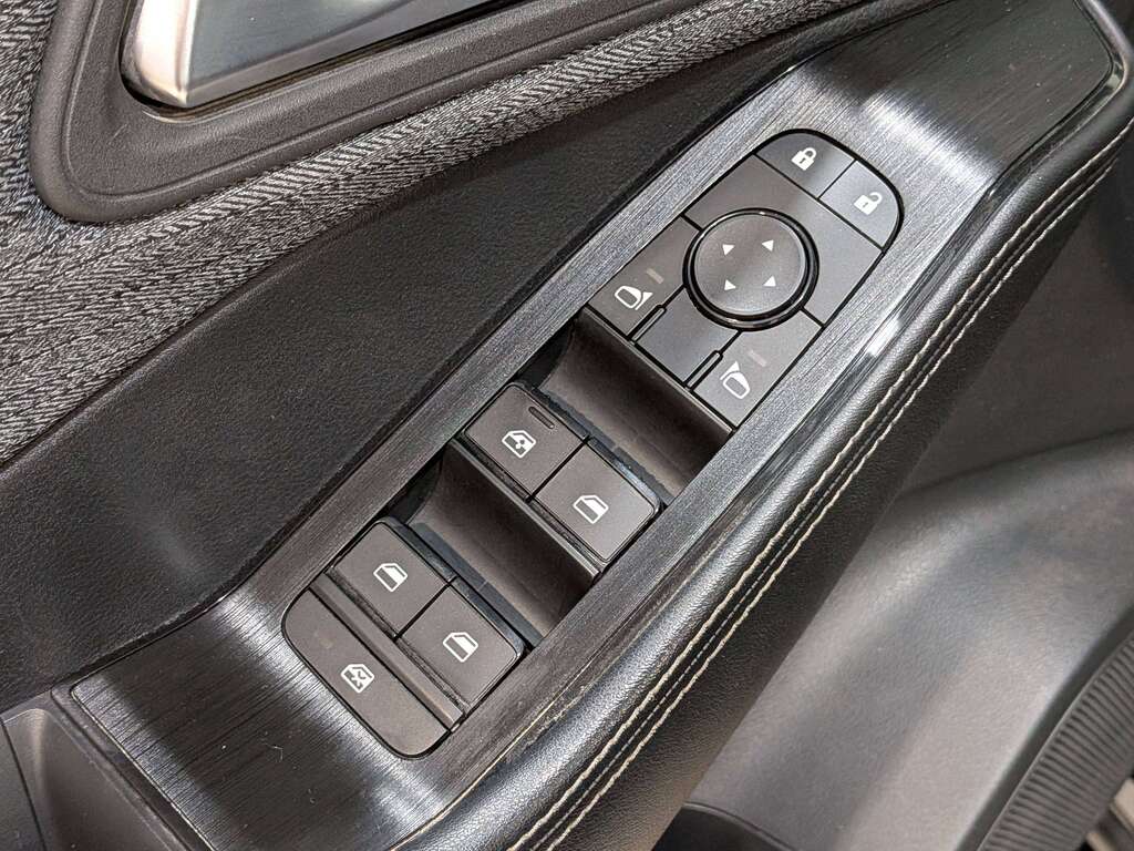 Nissan Rogue 2023