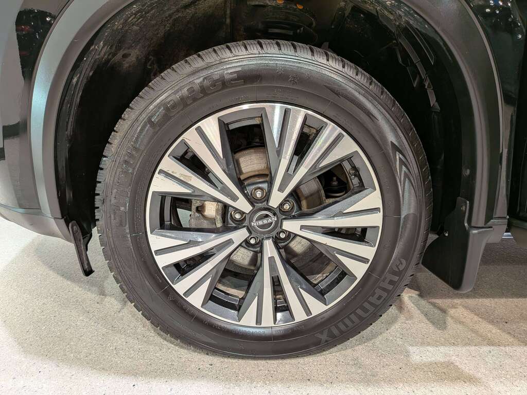 Nissan Rogue 2023