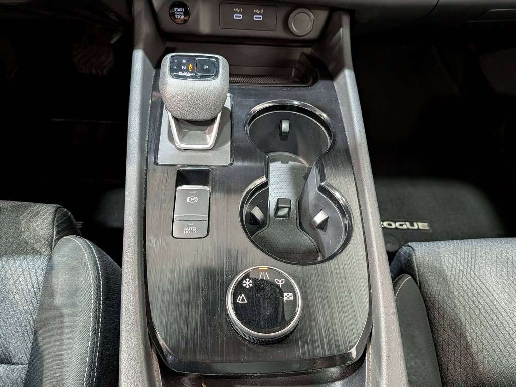 Nissan Rogue 2024