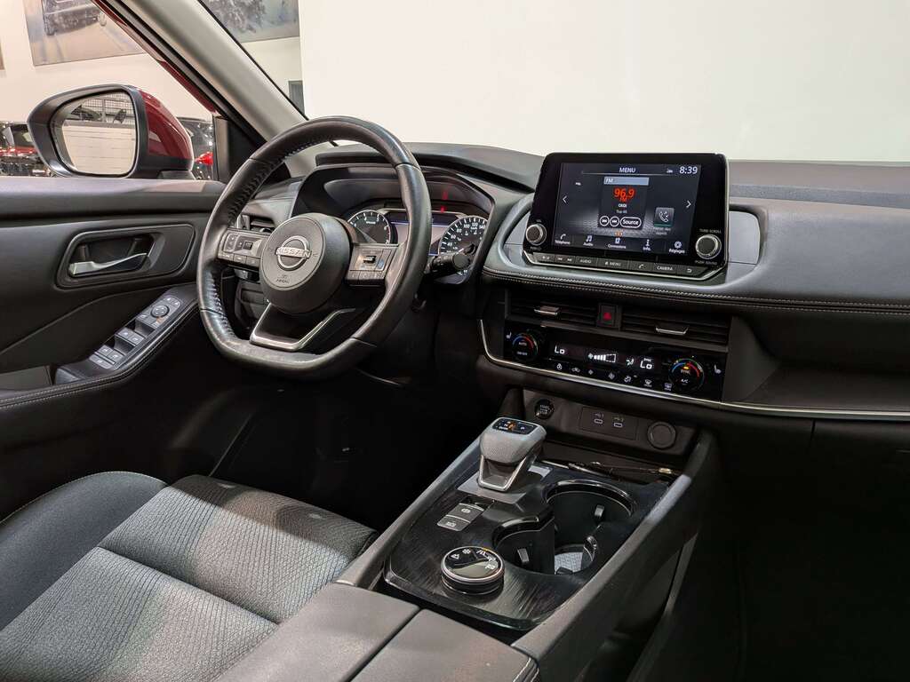 Nissan Rogue 2024