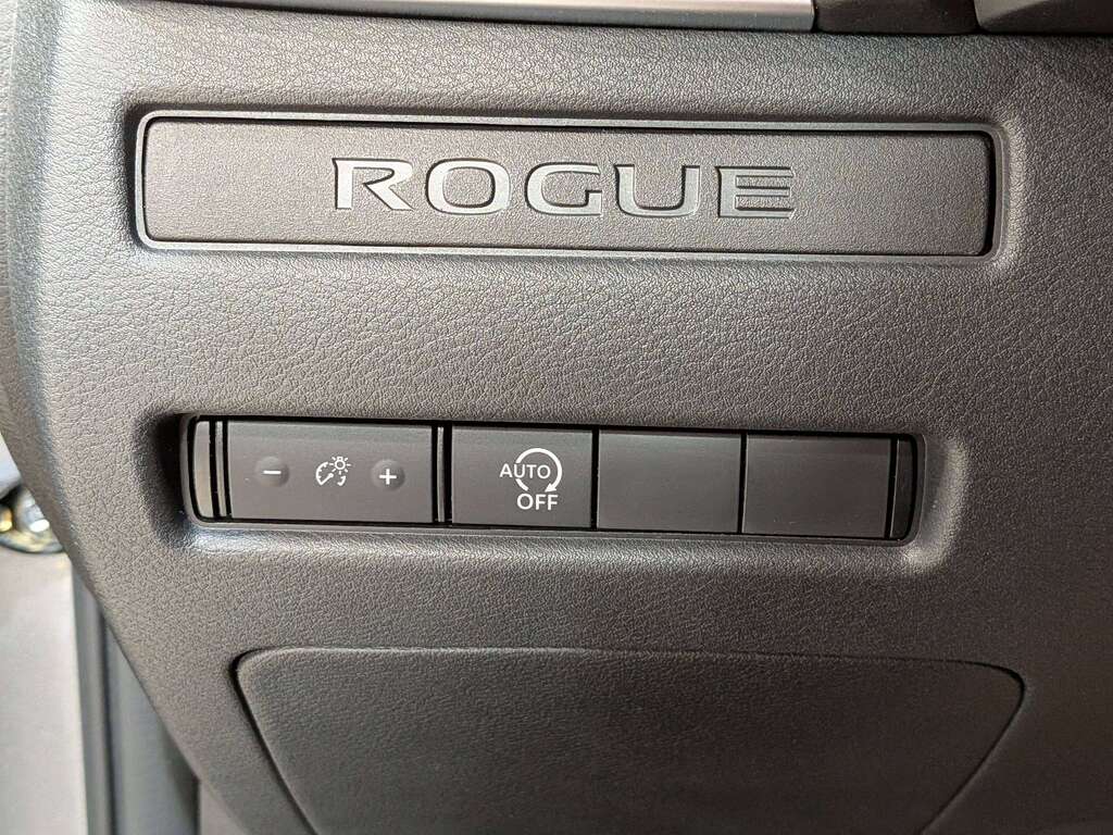 Nissan Rogue 2024