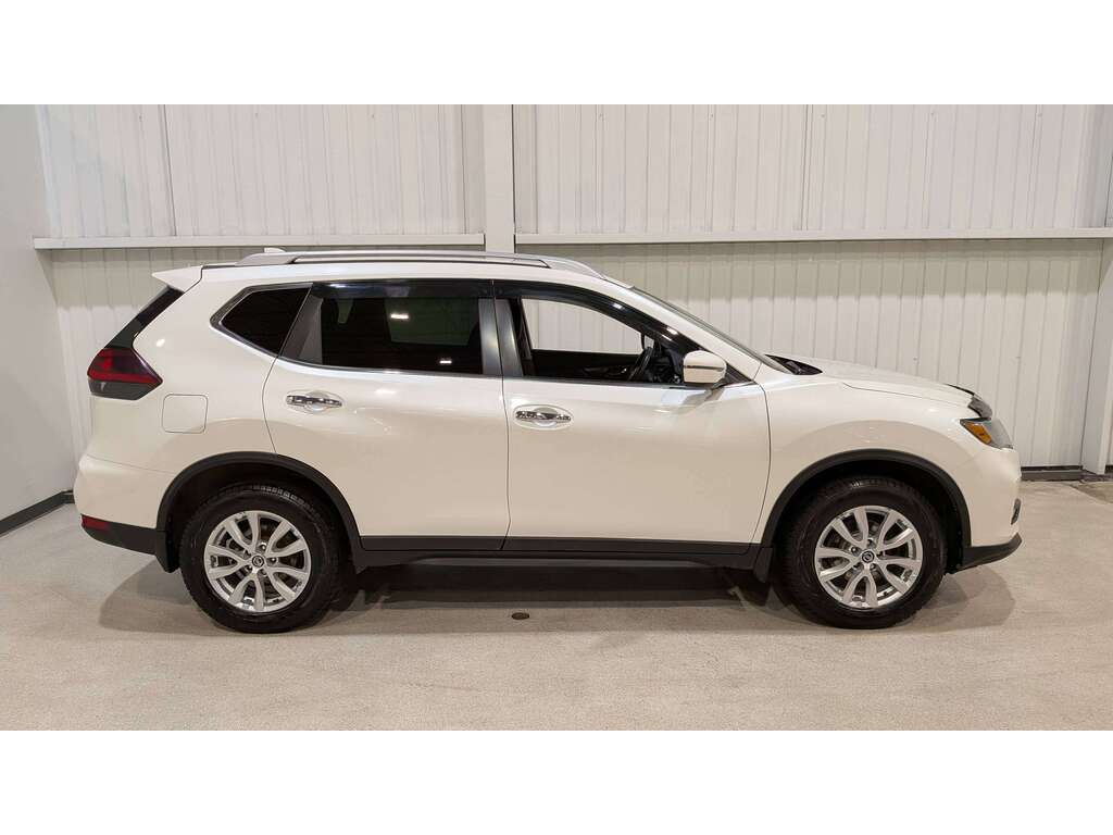 Nissan Rogue 2019