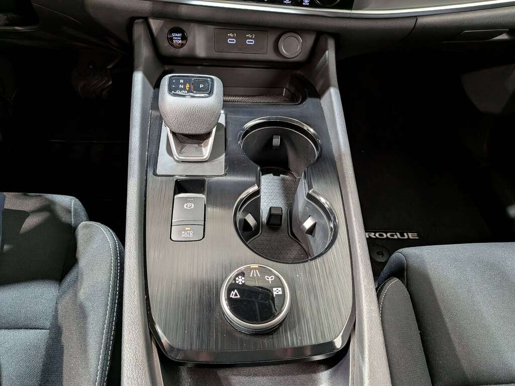 Nissan Rogue 2024