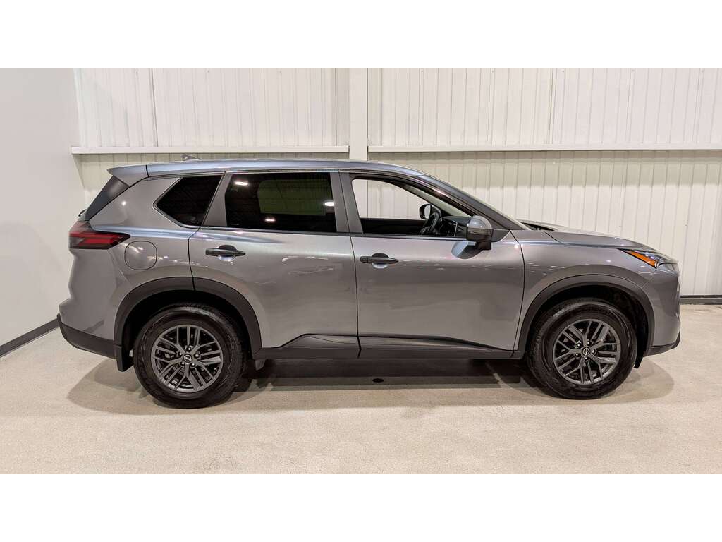 Nissan Rogue 2024