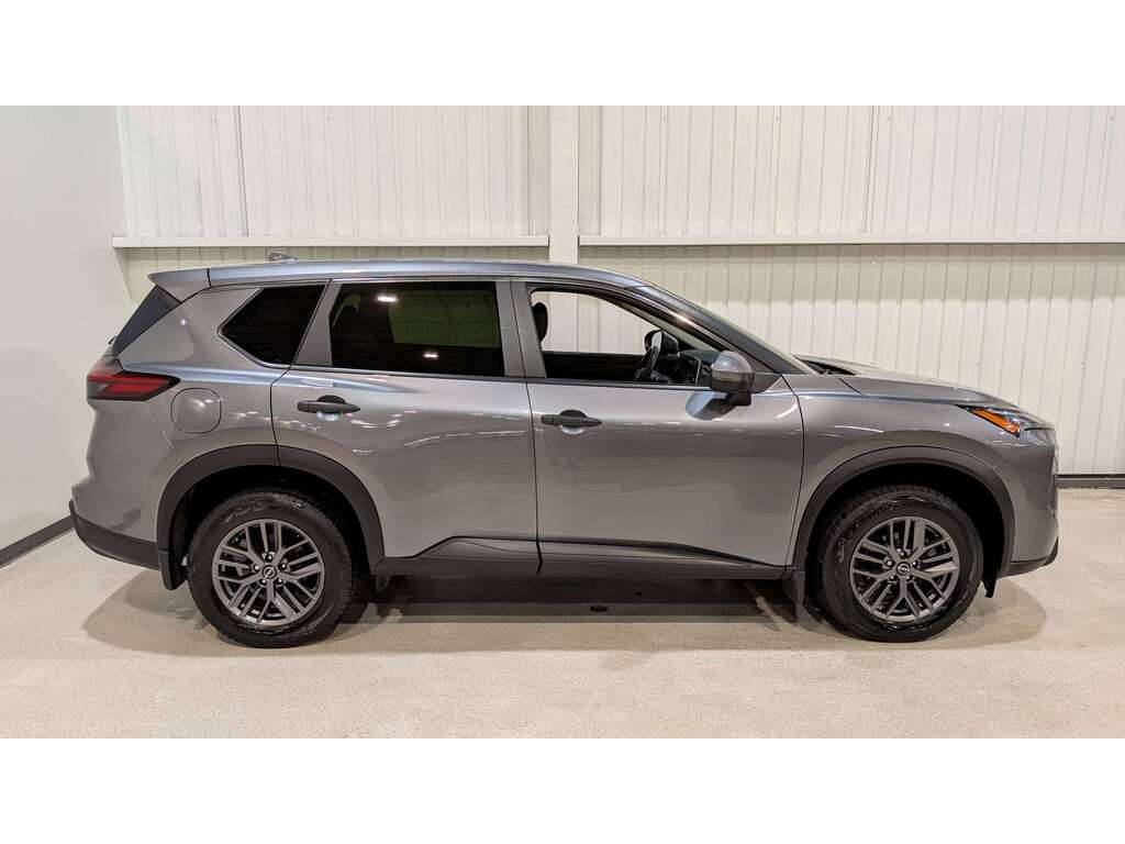 Nissan Rogue 2024