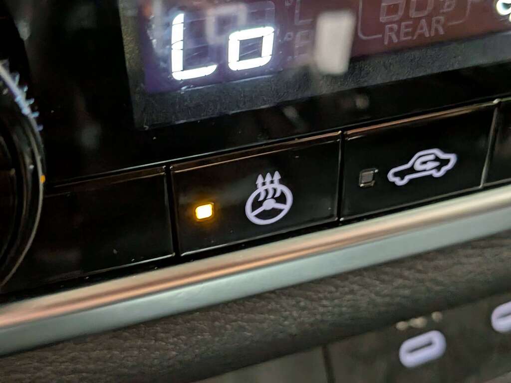 Nissan Rogue 2024