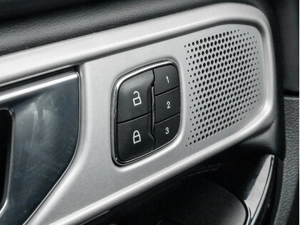 used 2022 Ford Explorer car, priced at $34,995
