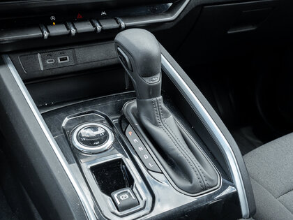 used 2024 Chevrolet Colorado car, priced at $38,760