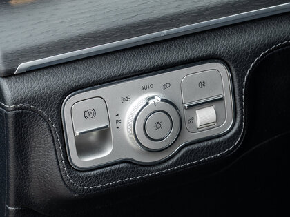used 2020 Mercedes-Benz GLE car, priced at $45,995