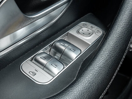 used 2020 Mercedes-Benz GLE car, priced at $45,995