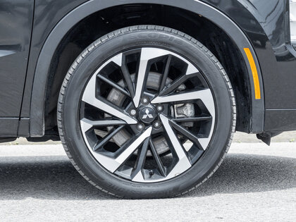 used 2025 Mitsubishi Outlander PHEV car, priced at $45,495