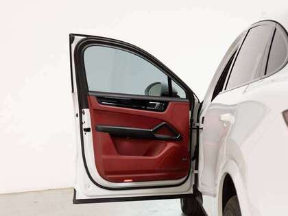 used 2022 Porsche Cayenne car, priced at $64,900