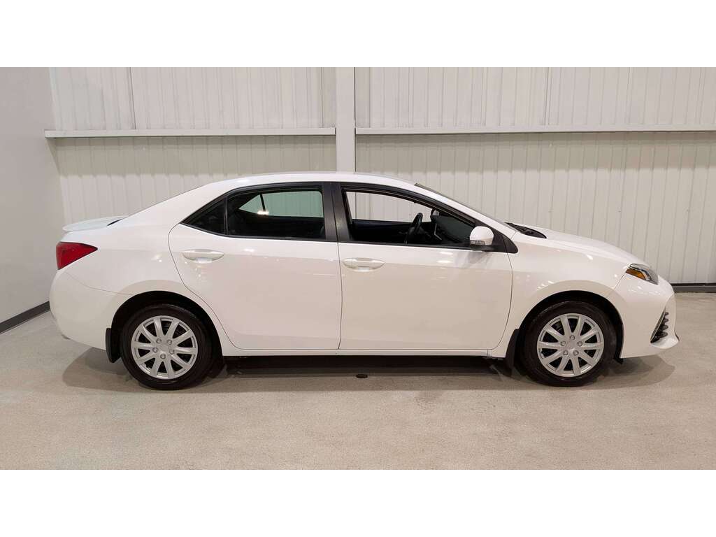 Toyota Corolla 2017