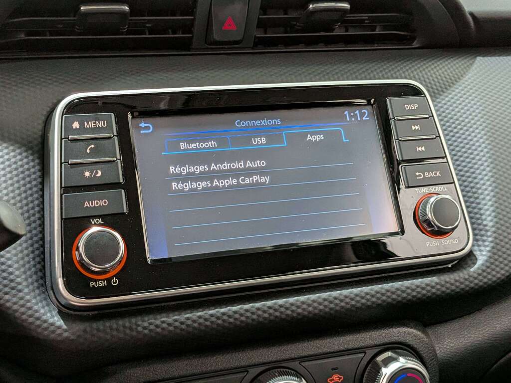 Nissan NissanKicks 2024