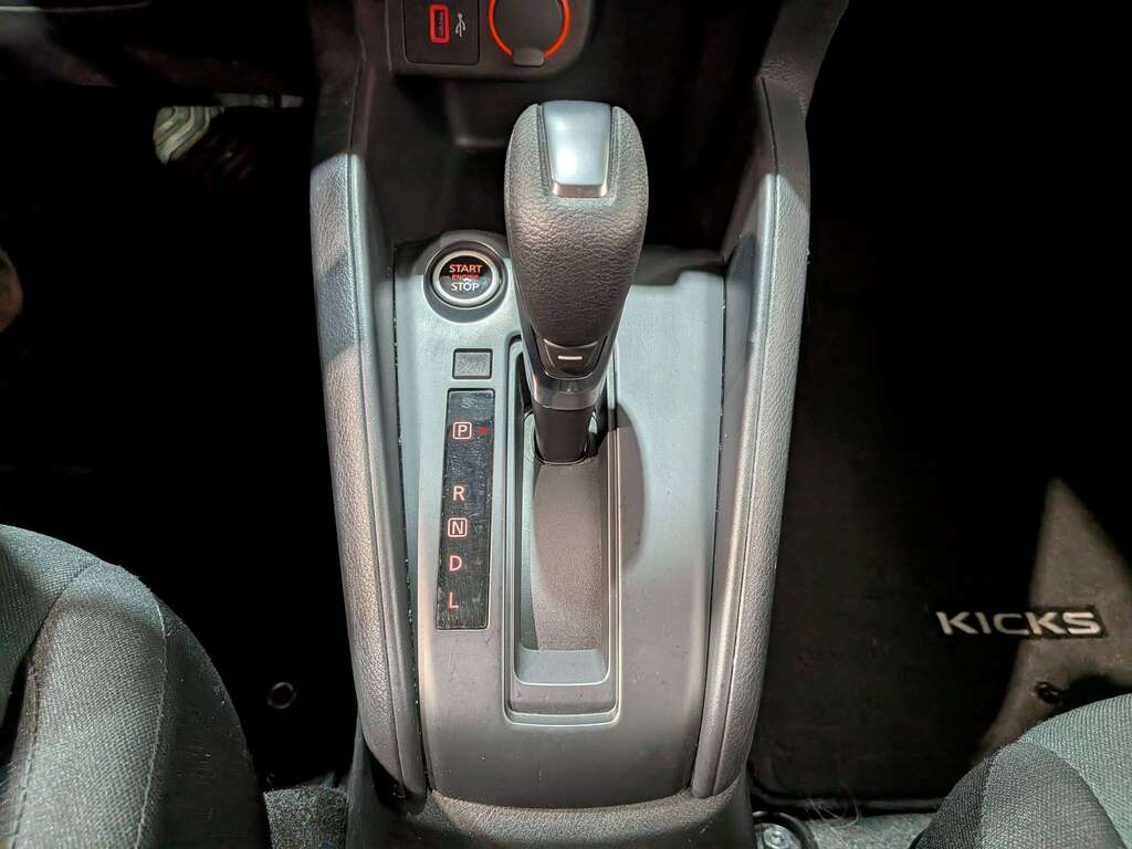 Nissan NissanKicks 2024