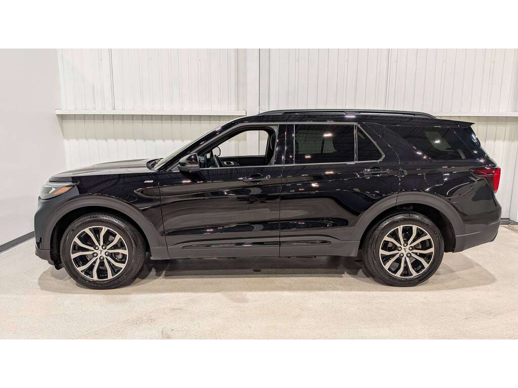 Ford Explorer 2025